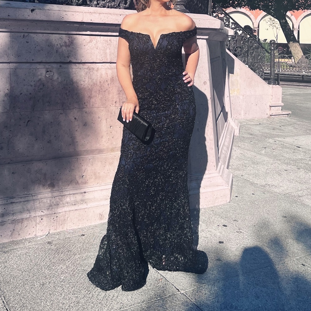 Aqua gown (black and dark blue)
